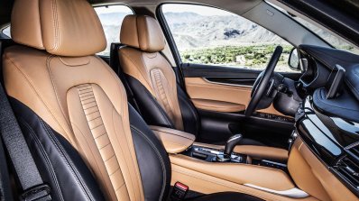 2015 BMW X6 press shots front seat