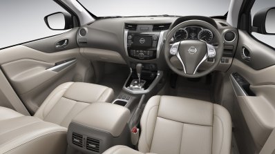 2015 Nissan Navara dashboard offical image