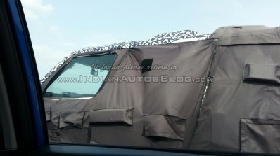 2016 Mahindra Bolero IAB spied side angle