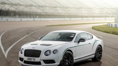 Front left three quarters of the Bentley Continental GT3-R