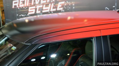 Suzuki Swift RS roof