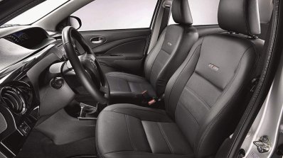 Toyota etios deals platinum seat covers