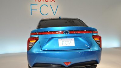 Toyota FCV sedan official image rear