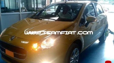 2014 Fiat Punto Evo spied front lights