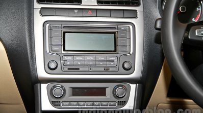 2014 VW Polo facelift center console launch