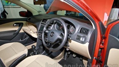 2014 VW Polo facelift dashboard launch