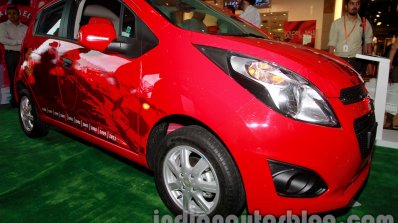Chevrolet Beat Manchester United edition front three quarters