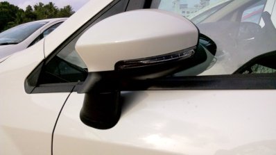 Fiat Punto Evo white spied orvm