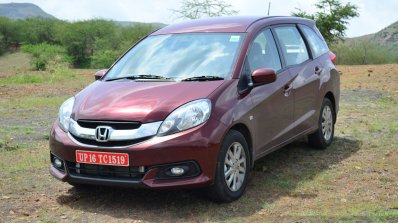 Honda Mobilio Diesel Review front quarter