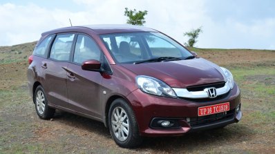 Honda Mobilio Diesel Review front quarters