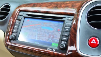 Honda Mobilio Petrol Review center screen