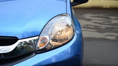 Honda Mobilio Petrol Review headlight