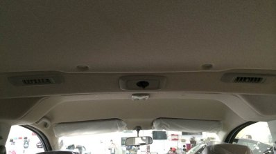 Refreshed NIssan Evalia live images rear