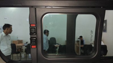 Refreshed NIssan Evalia live images window