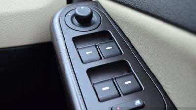 Tata Zest Diesel F-Tronic AMT Review window buttons