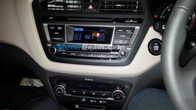 2015 Hyundai Elite i20 spotted music system