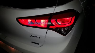 2015 Hyundai Elite i20 spotted taillight