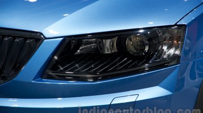 2015 Skoda Octavia Scout headlights at the 2014 Moscow Motor Show
