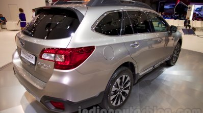 2015 Subaru Outback Prototype rear right three quarter at the 2014 Moscow Motor Show