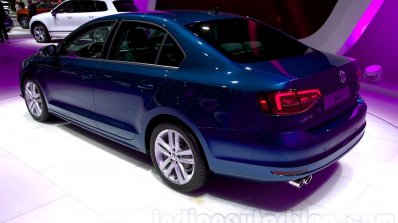 2015 VW Jetta facelift at the 2014 Moscow Motor rear quarters