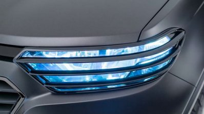 Chevrolet Niva teased headlight