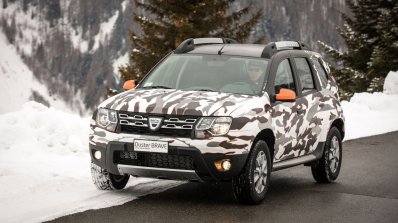 Dacia Duster Brave Edition front