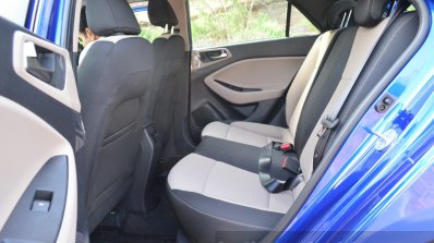 Hyundai Elite i20 Diesel Review legroom