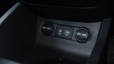 Hyundai Elite i20 Diesel Review power sockets