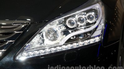 Hyundai Equus Limousine at 2014 Moscow Motor Show headlight