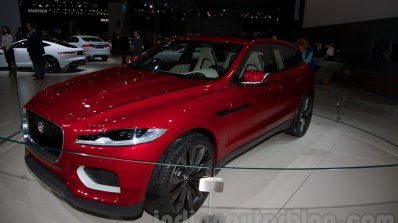 Jaguar C-X17 Concept front three quarters at 2014 Moscow Motor Show