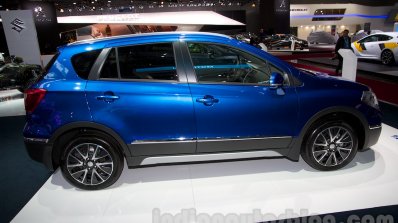 New Suzuki SX4 at the 2014 Moscow Motor Show side