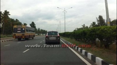 Renault Grand Scenic spied in India rear