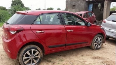 Spied 2015 Hyundai Elite i20 side
