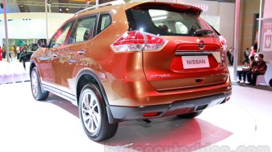 2014 Nissan X-Trail at the 2014 Indonesia International Motor Show rear quarters