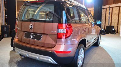 2014 Skoda Yeti facelift launch rear quarter