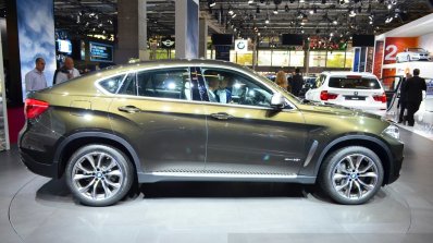 2015 BMW X6 side at the 2014 Paris Motor Show