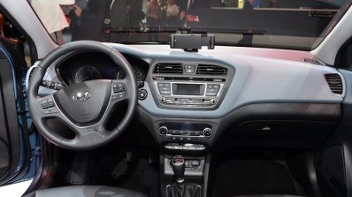 2015 Hyundai i20 dashboard at the 2014 Paris Motor Show