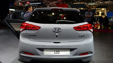 2015 Hyundai i20 rear at the 2014 Paris Motor Show