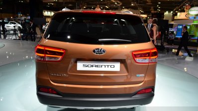 2015 Kia Sorento brown rear at the 2014 Paris Motor Show