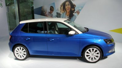 2015 Skoda Fabia images side