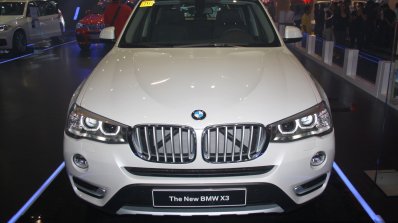 BMW X3 facelift front at 2014 Philippines Motor Show