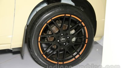 Chevrolet Spin Limited Edition wheel at the 2014 Indonesia International Motor Show