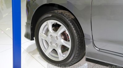 Datsun Go+ Panca Accessorized at the 2014 Indonesia International Motor Show wheel