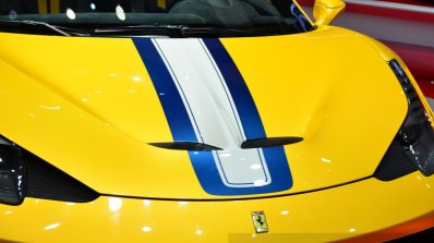 Ferrari 458 Speciale Aperta centre stripes at the 2014 Paris Motor Show
