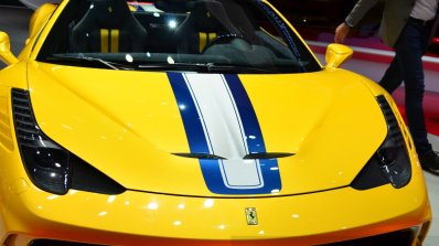 Ferrari 458 Speciale Aperta front fascia at the 2014 Paris Motor Show