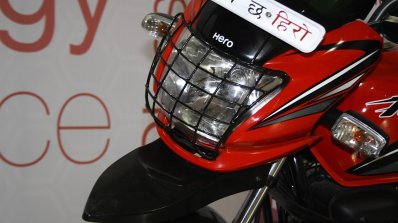Hero Passion Pro TR headlamp grille at the 2014 Nepal Auto Show