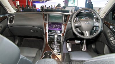 Infiniti Q50 Hybrid dashboard at the 2014 Indonesia International Motor Show