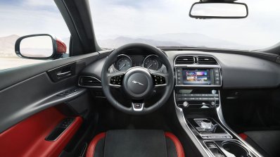 Jaguar XE steering wheel official image