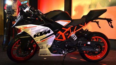 KTM RC390 profile at the Indian launch