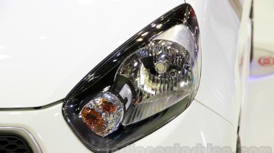 Kia Morning Special Edition at the 2014 Indonesia International Motor Show headlight